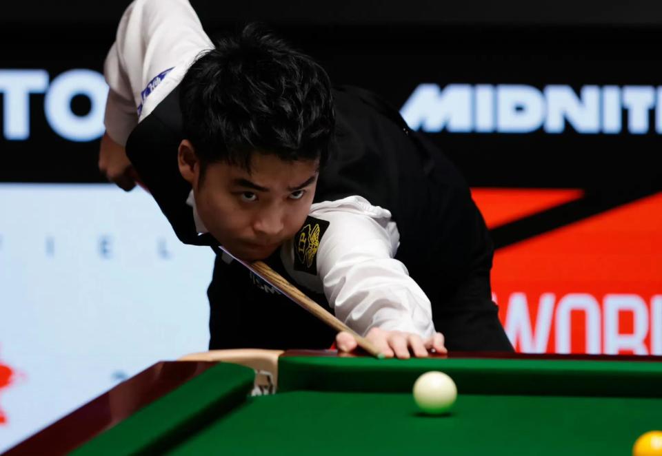 客场战袍的 客场战袍的