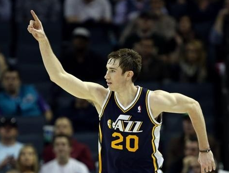 一名优秀中 一名优秀中